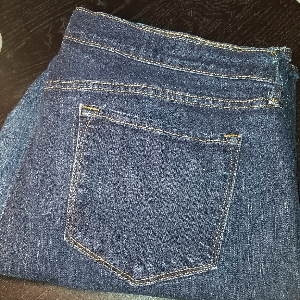 Old Navy Curvy Profile Jean's- Regular